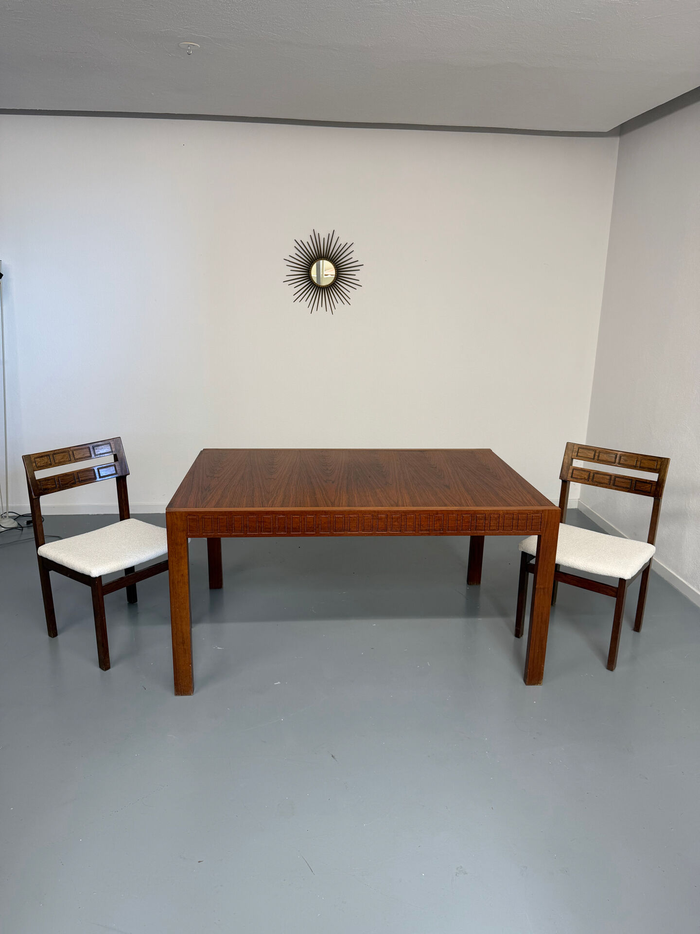 Extendable dining table Italian design 60 geometric rosewood