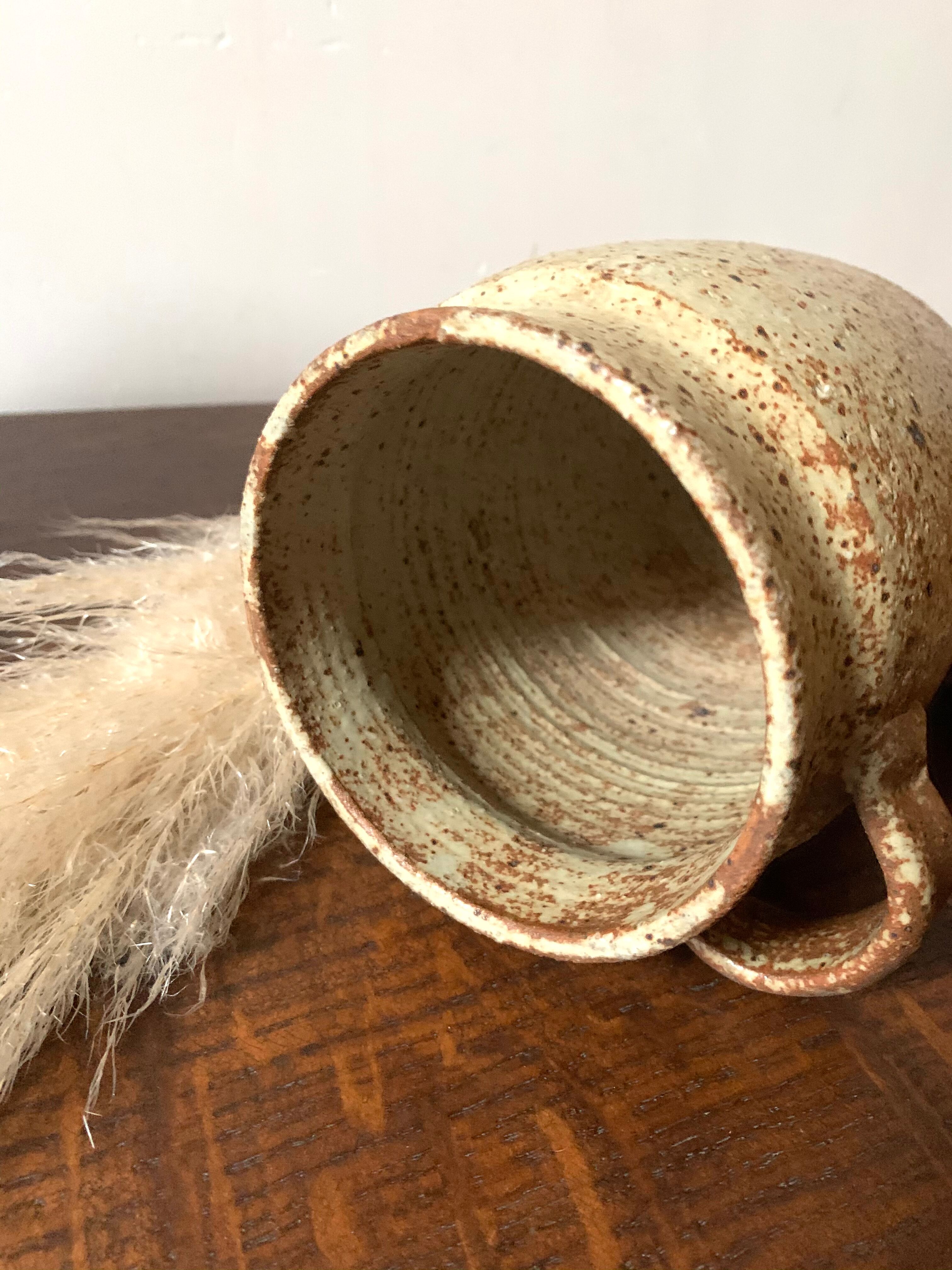 Sandstone pickle pot