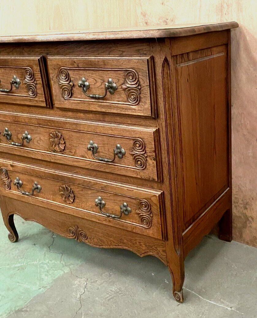 Neo rustic chest of drawers Louis XV XX century