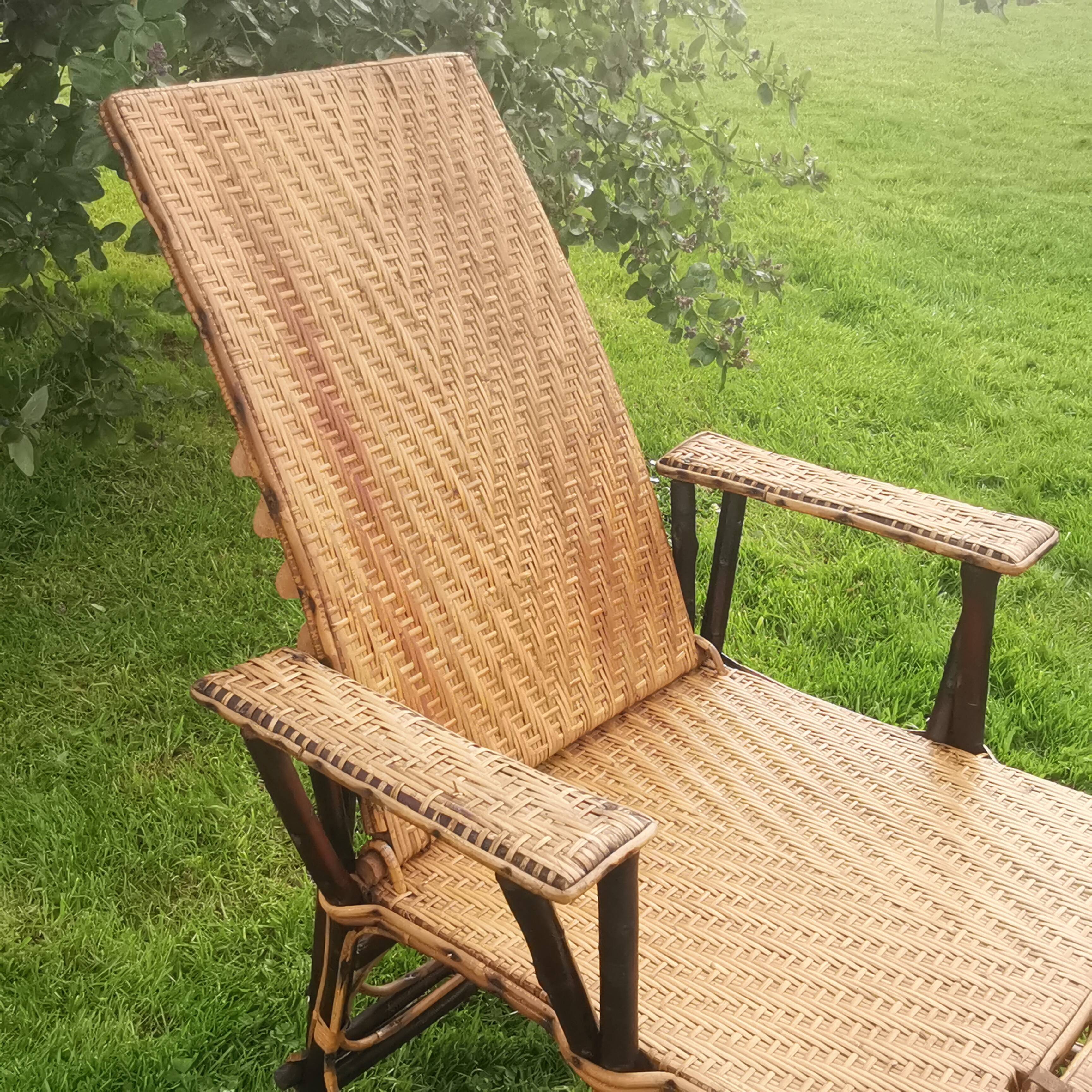 Chaise longue en rotin