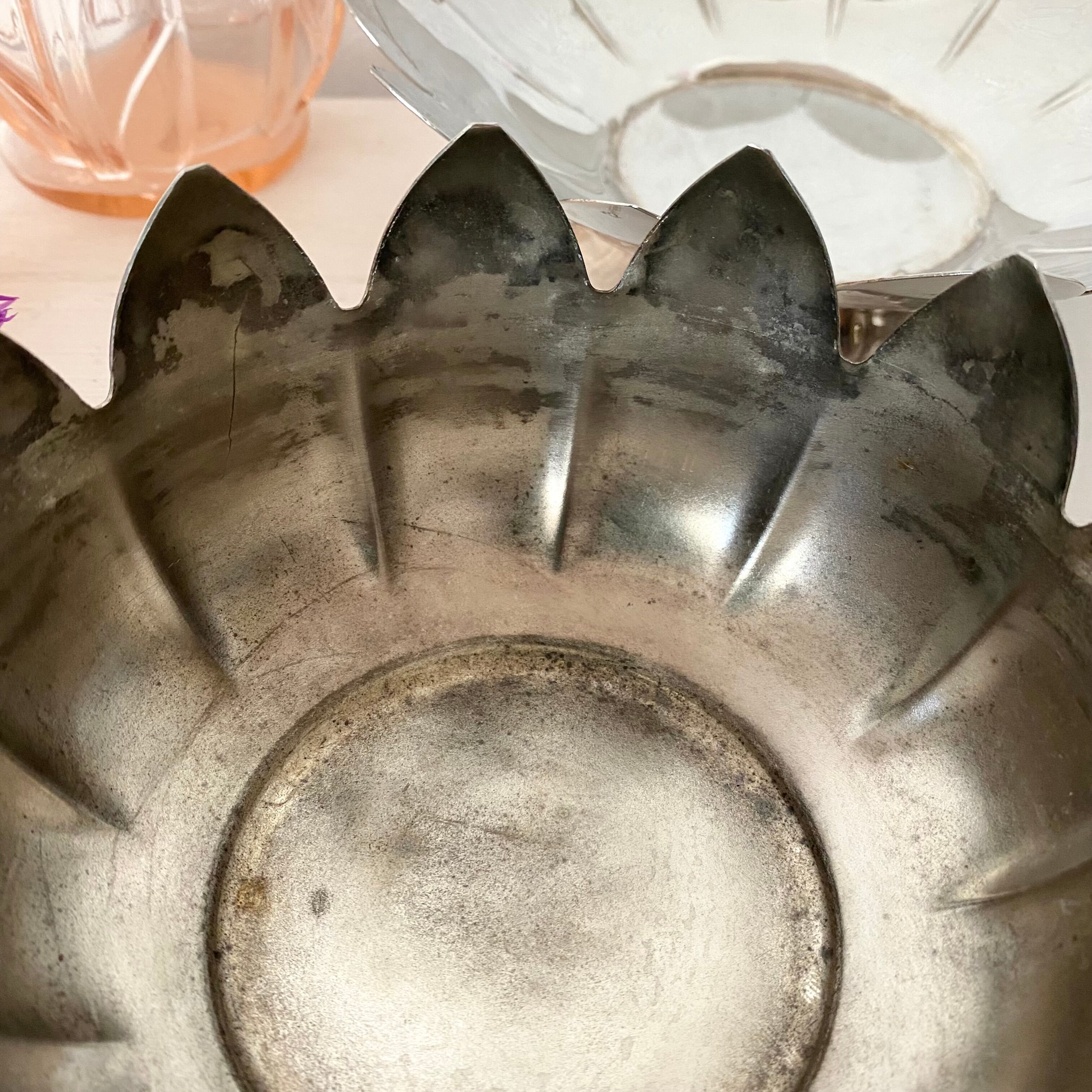 Candlestick stings flowers , lotus flower 80s