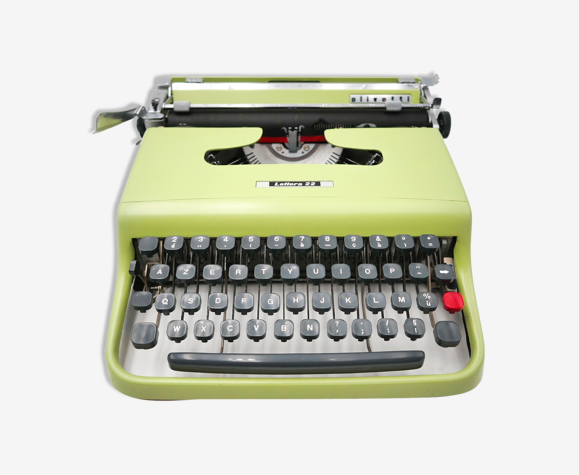 Machine à écrire Olivetti Lettera 22 vert poire révisée ruban neuf