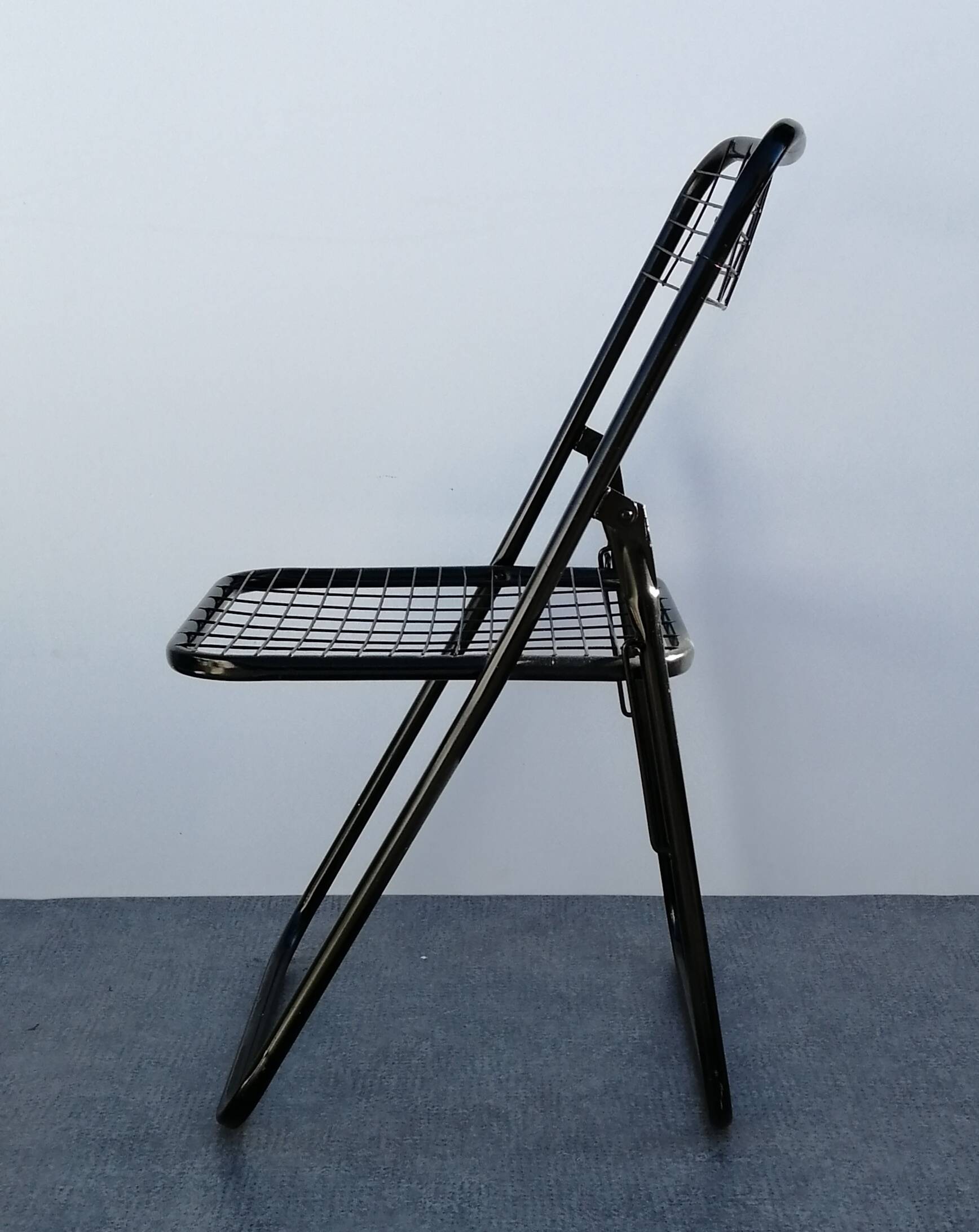 Vintage black metal folding chair 1970s