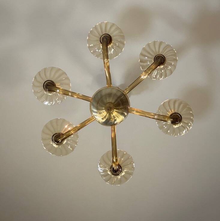 Venetian chandelier in gilded Murano glass by Venini circa 1920, 6 light arms.