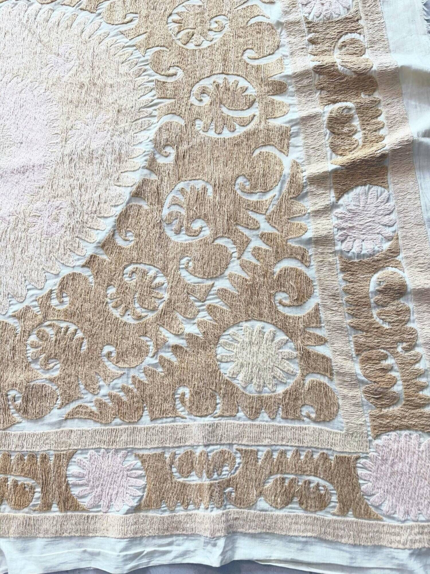 Vintage hand-embroidered tablecloth 150x155 cm