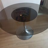 Table ronde pied tulipe