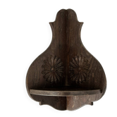 Étagère d’angle bretonne