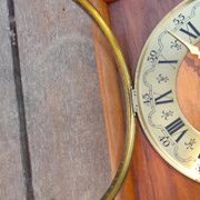 Wooden & brass wall clock, quartz star, retro chic country style - 1960