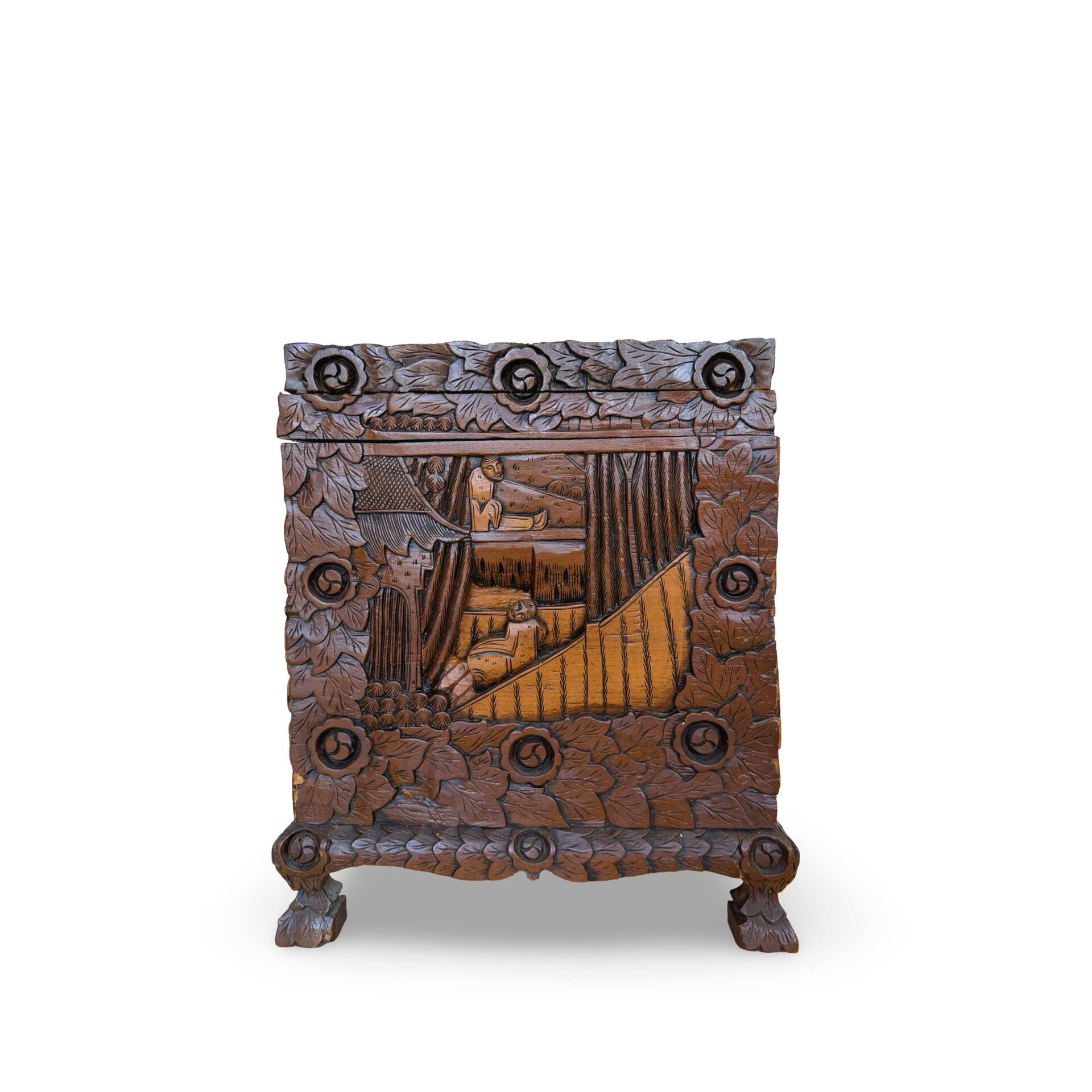 Antique Chinese Carved Export Chest – Dragon, Phoenix & Landscape Deco