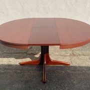 Vintage extendable Scandinavian table