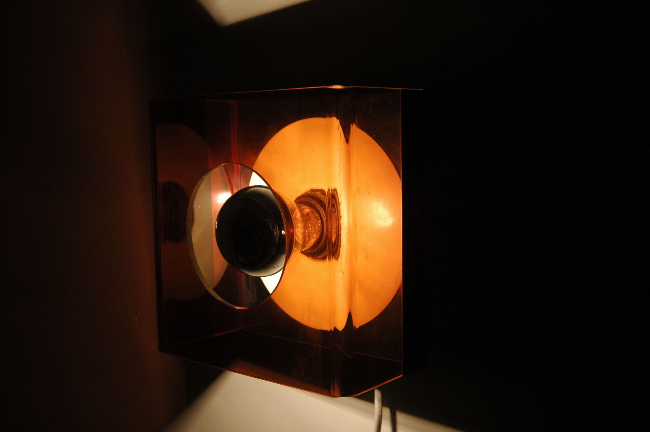 Wall sconce design plexiglas, 1970s