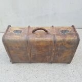 Old wooden travel trunk case