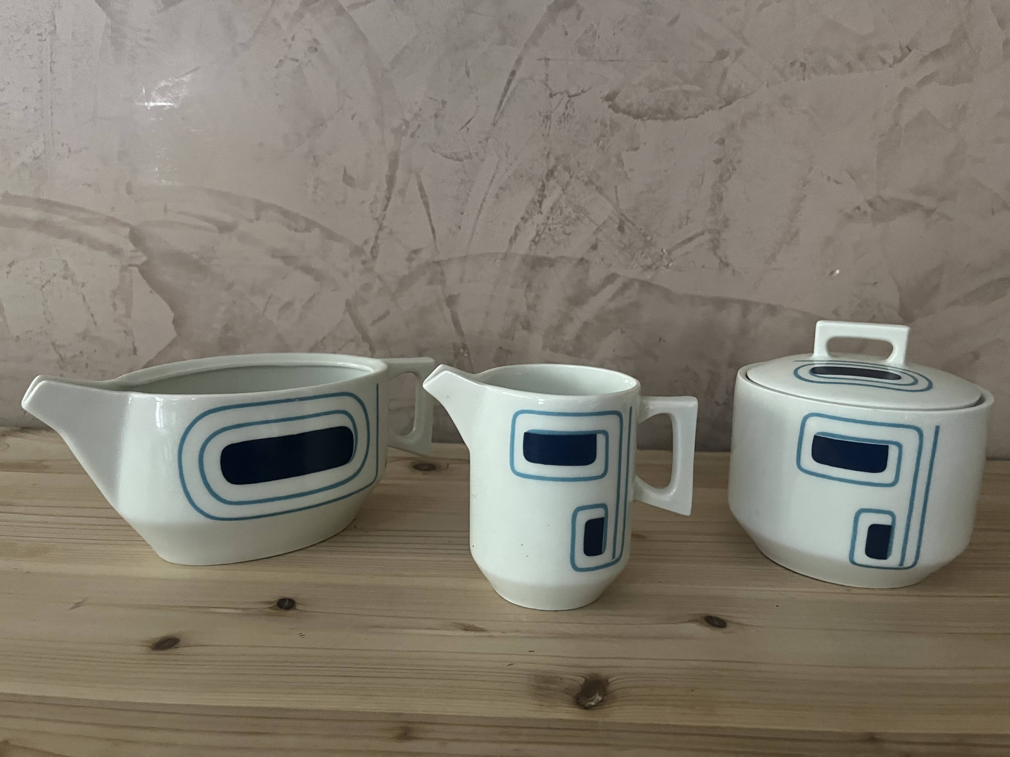 Ensemble 3 pièces porcelaines M Robert