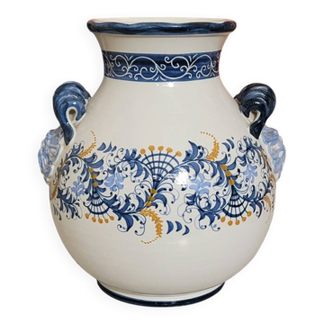 Large vase in Italian faience from the 20th century.