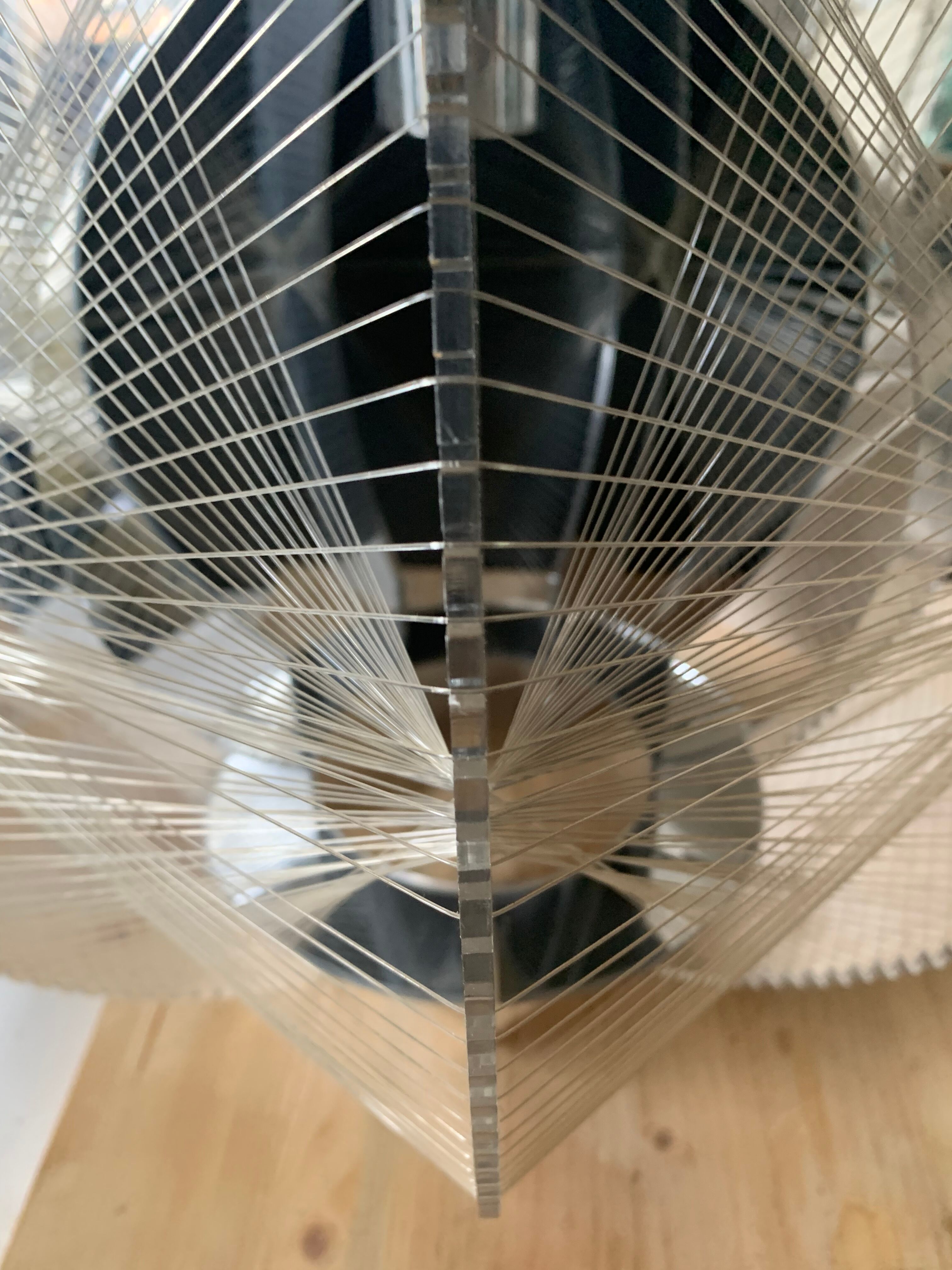 String chandelier Paul Secon