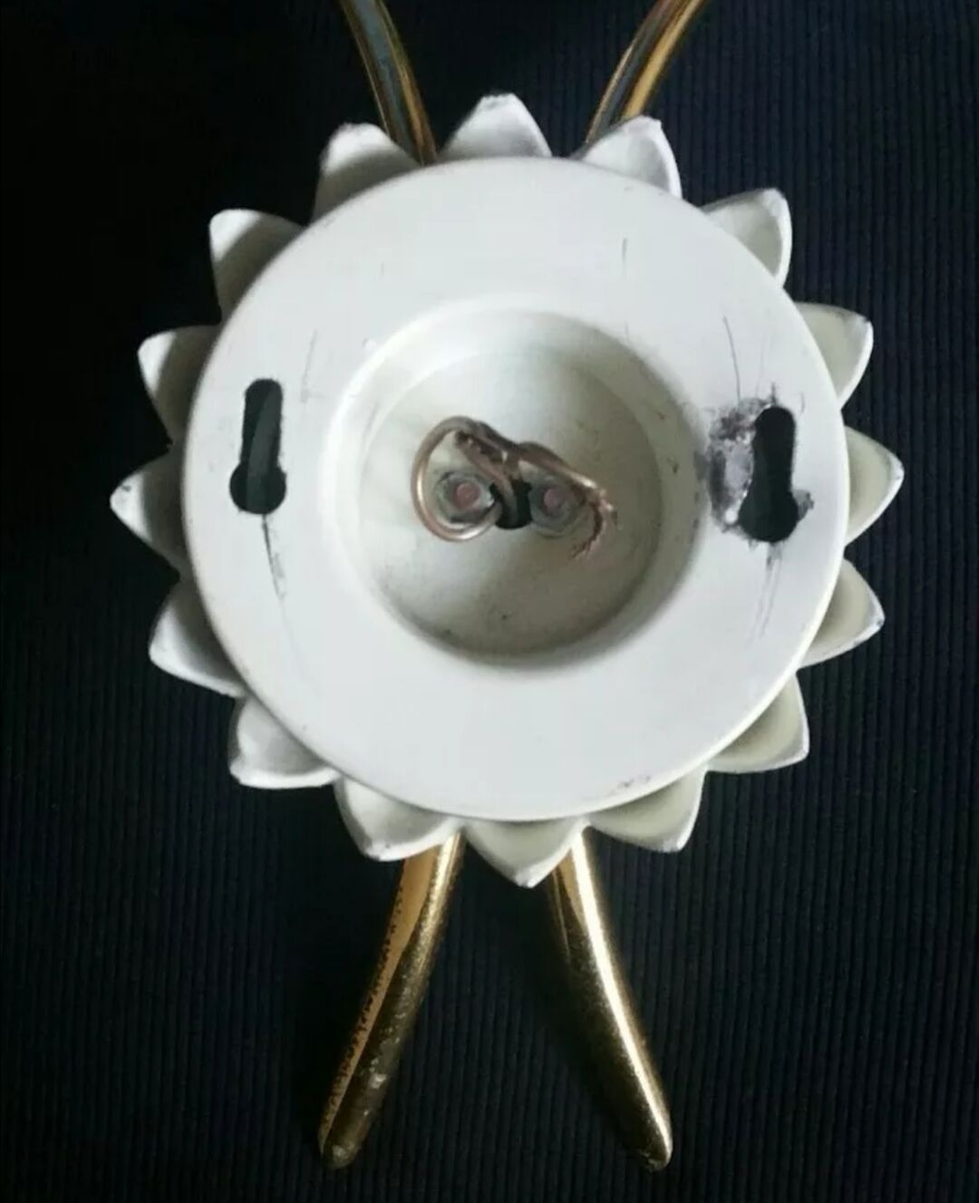 Applique artichauts métal doré et verre