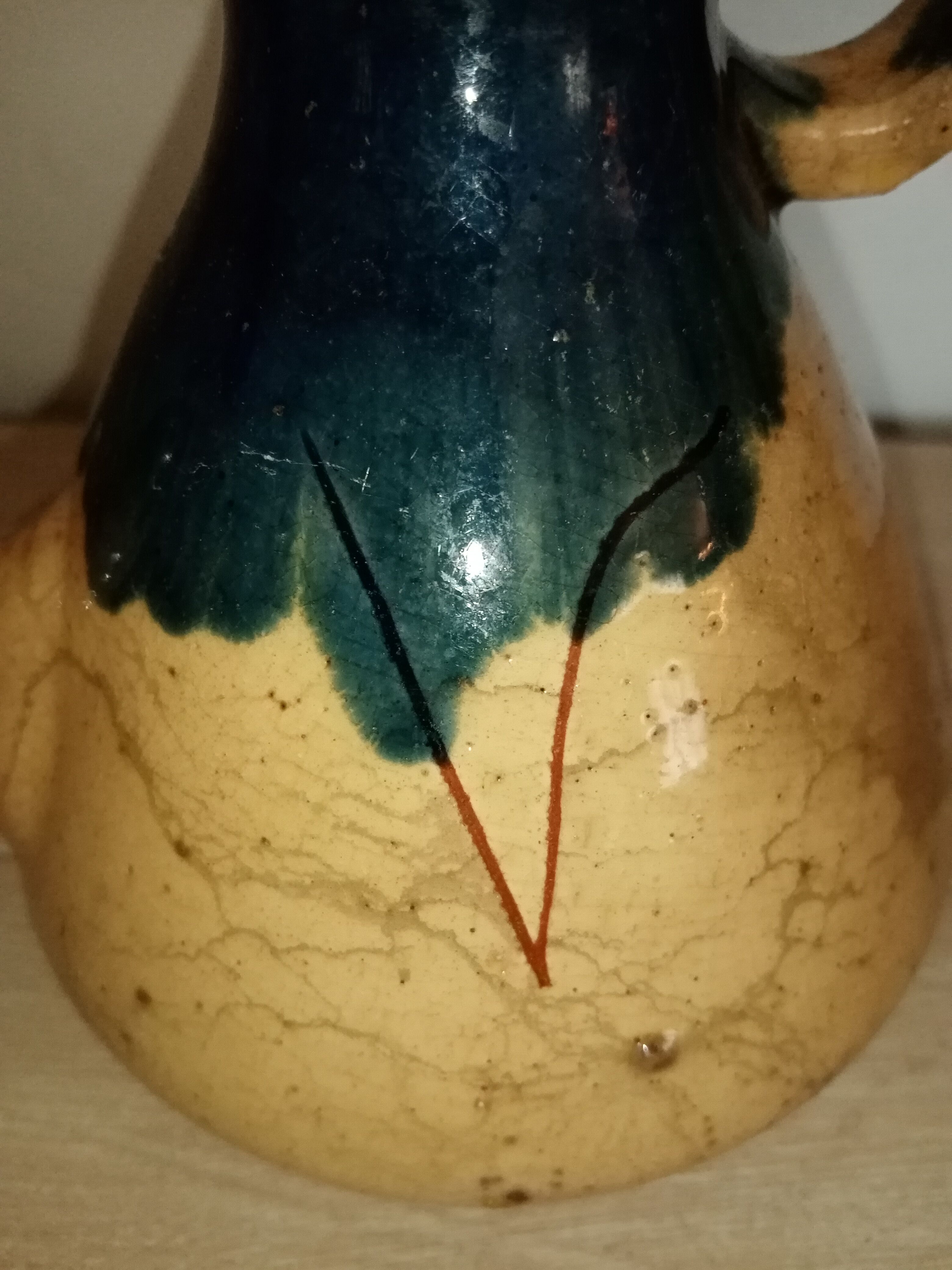 Vernissee sandstone pourer