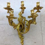 Paire d'appliques murales Louis XV en bronze
