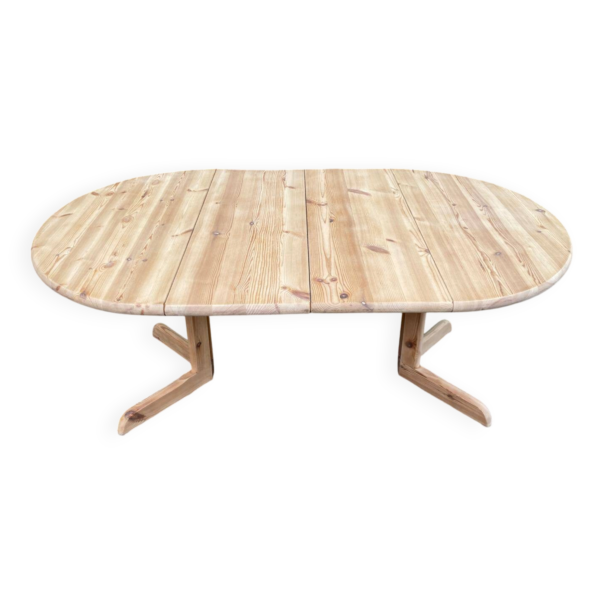 Table à manger ronde décapée extensible Rainer Daumiller Hirtshals Sawaerk
