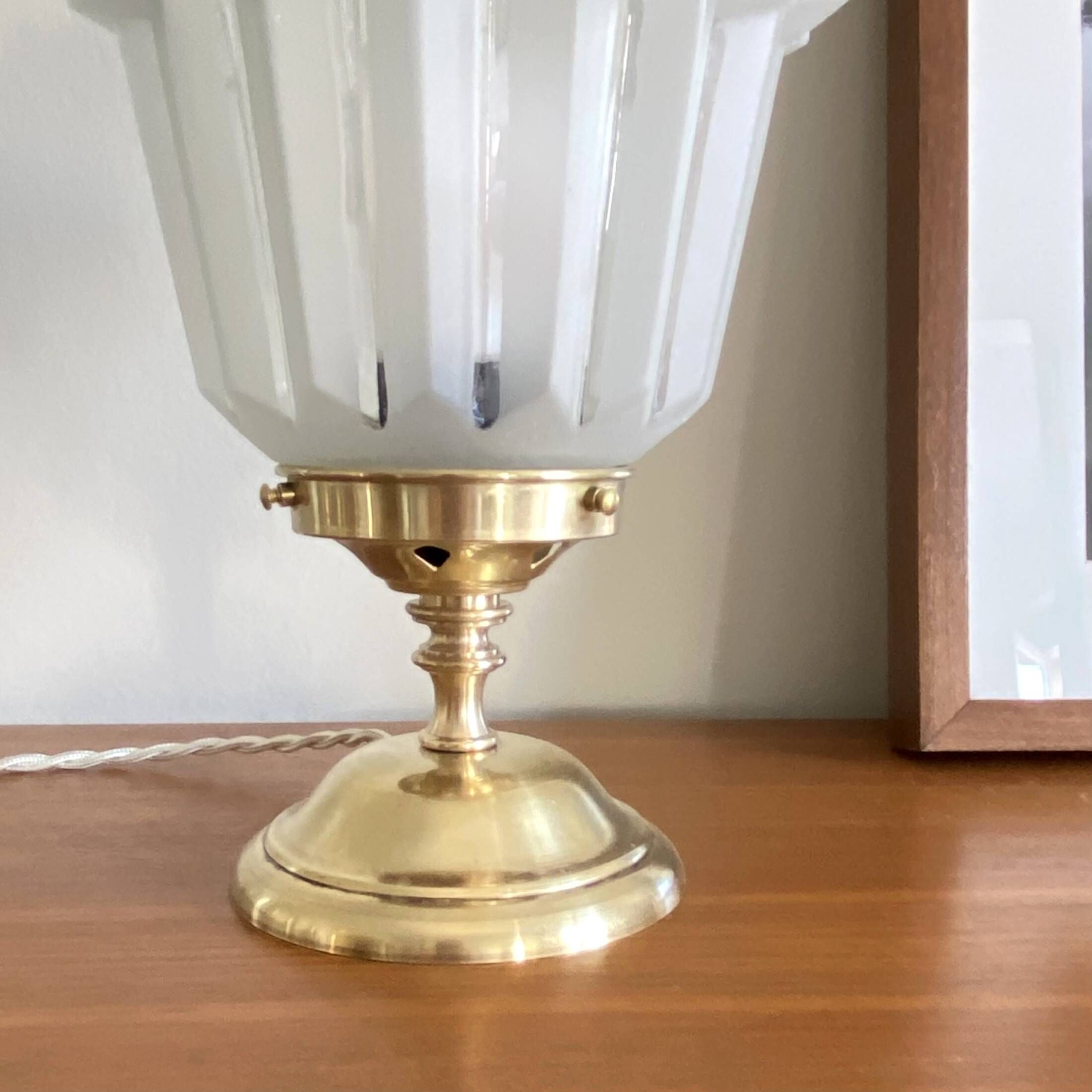 Art deco skyscraper glass globe table lamp and brass foot vintage decoration LAMP-7244