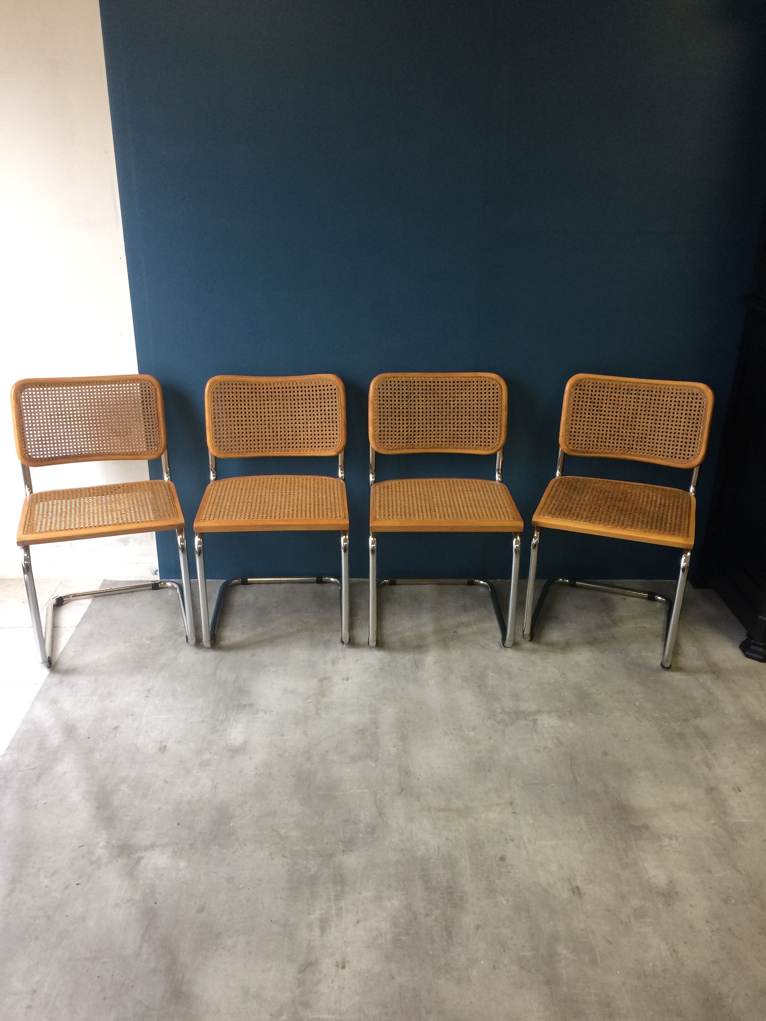 Series of 4 chairs B32 Breuer