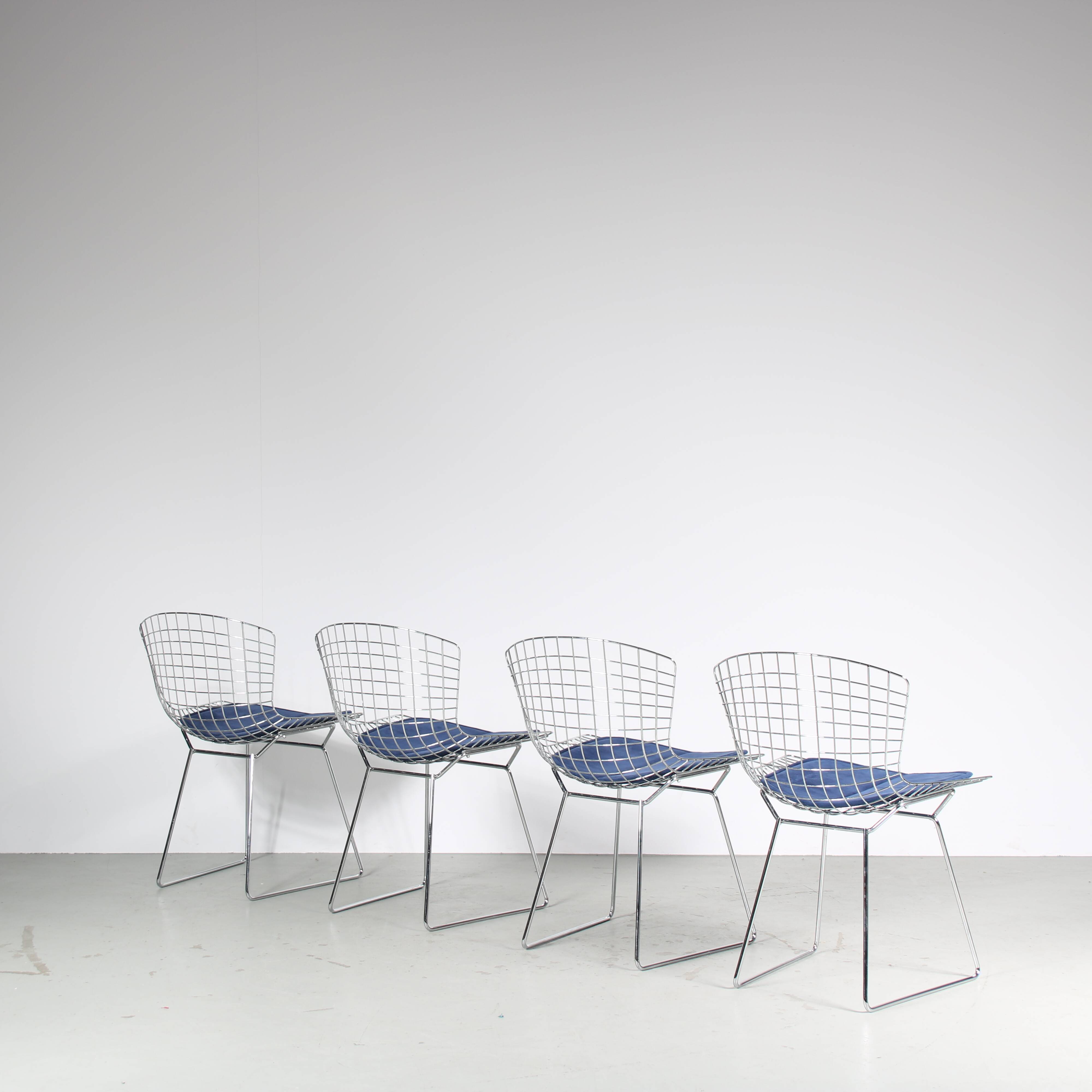1980s Harry Bertoia dining vhairs for Knoll International, USA