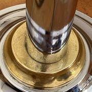 Lampadaire en métal et verre fumé