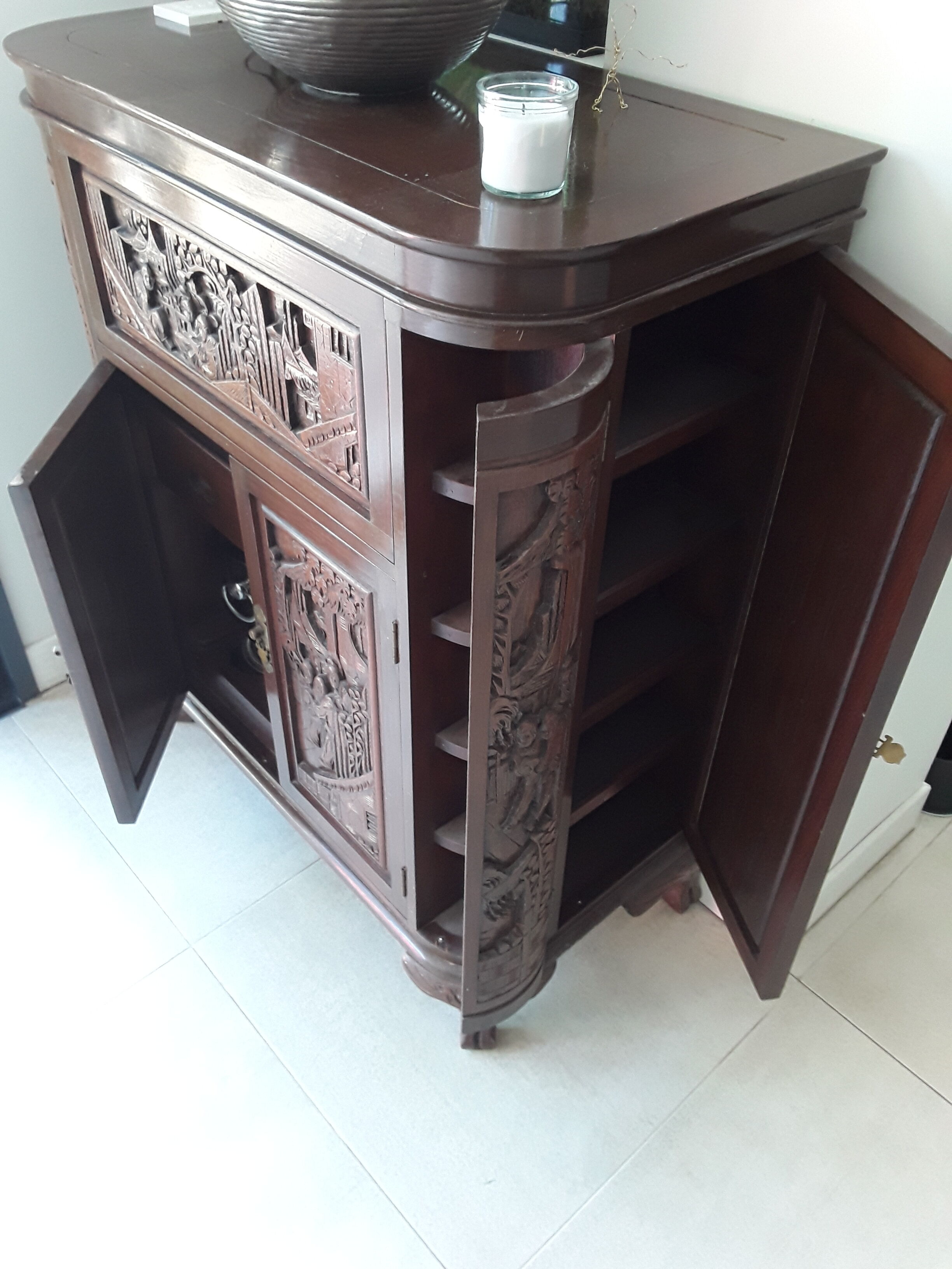 Chinese bar furniture