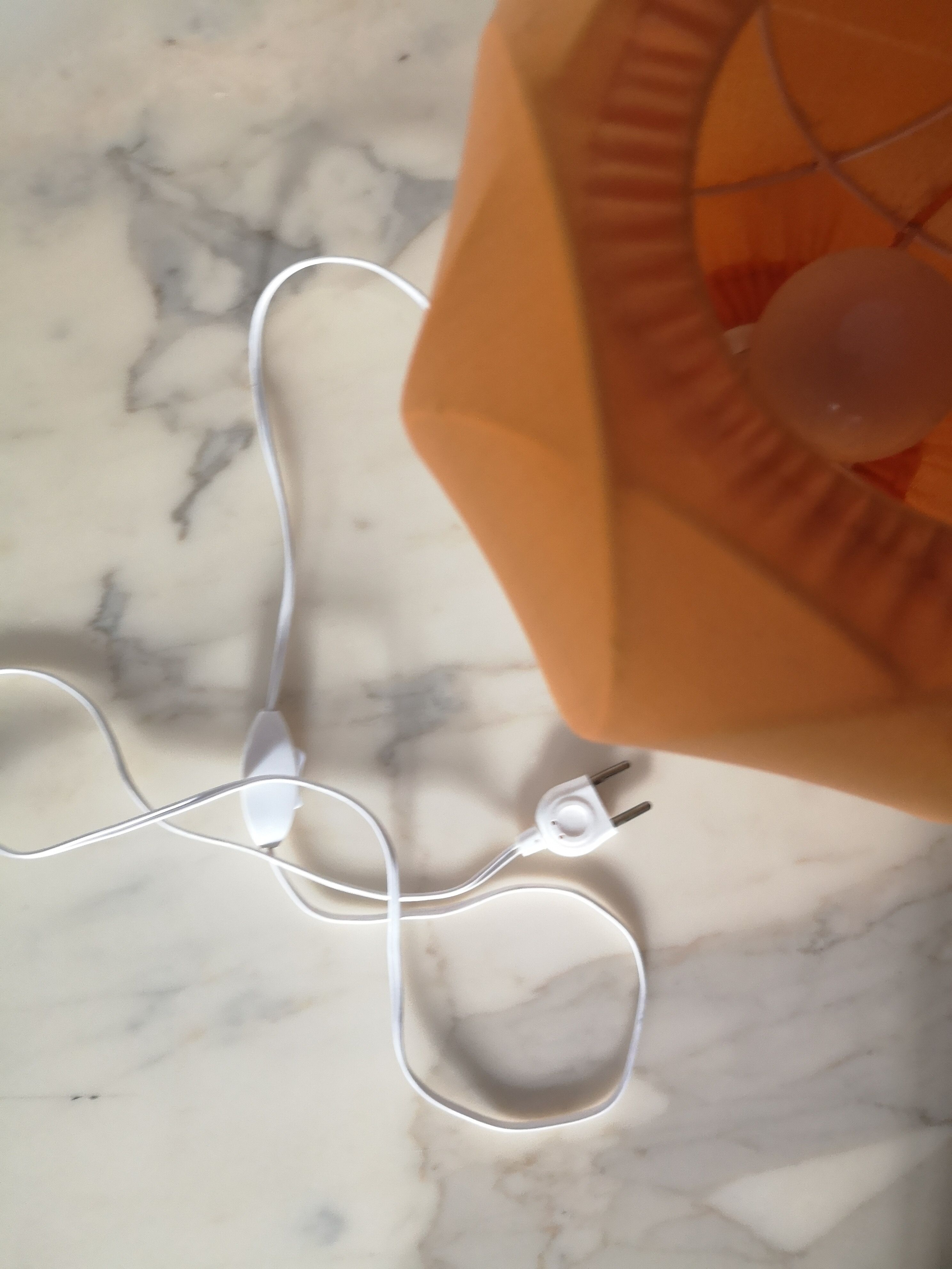 Lampe de table tulipe design space age 1960