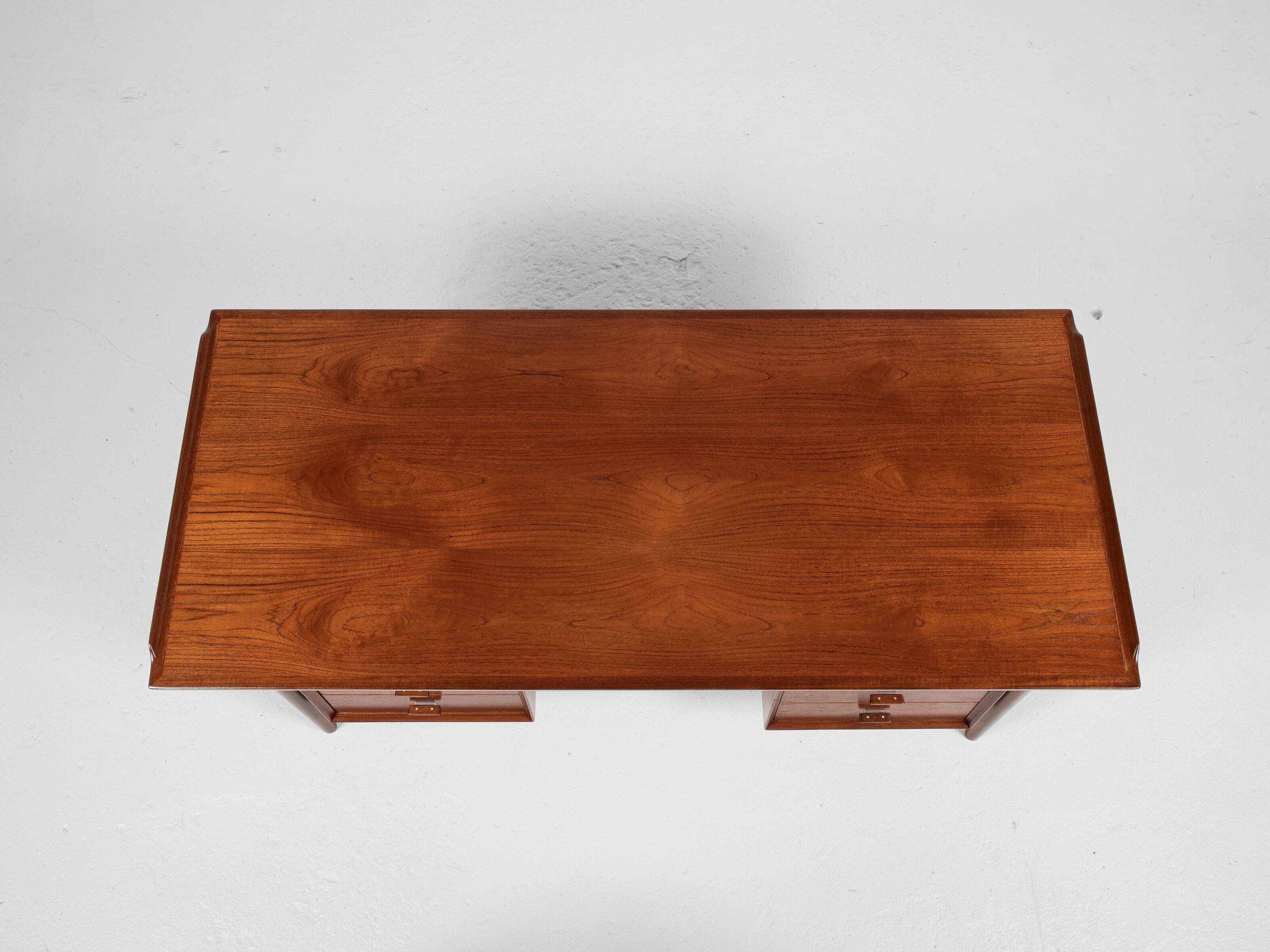 Midcentury Danish desk in teak by Arne Vodder for Sibast 1960s - 180cm