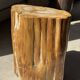 Table d'appoint en bois pétrifié orange doré et blanche ovale H46 D38 - 333