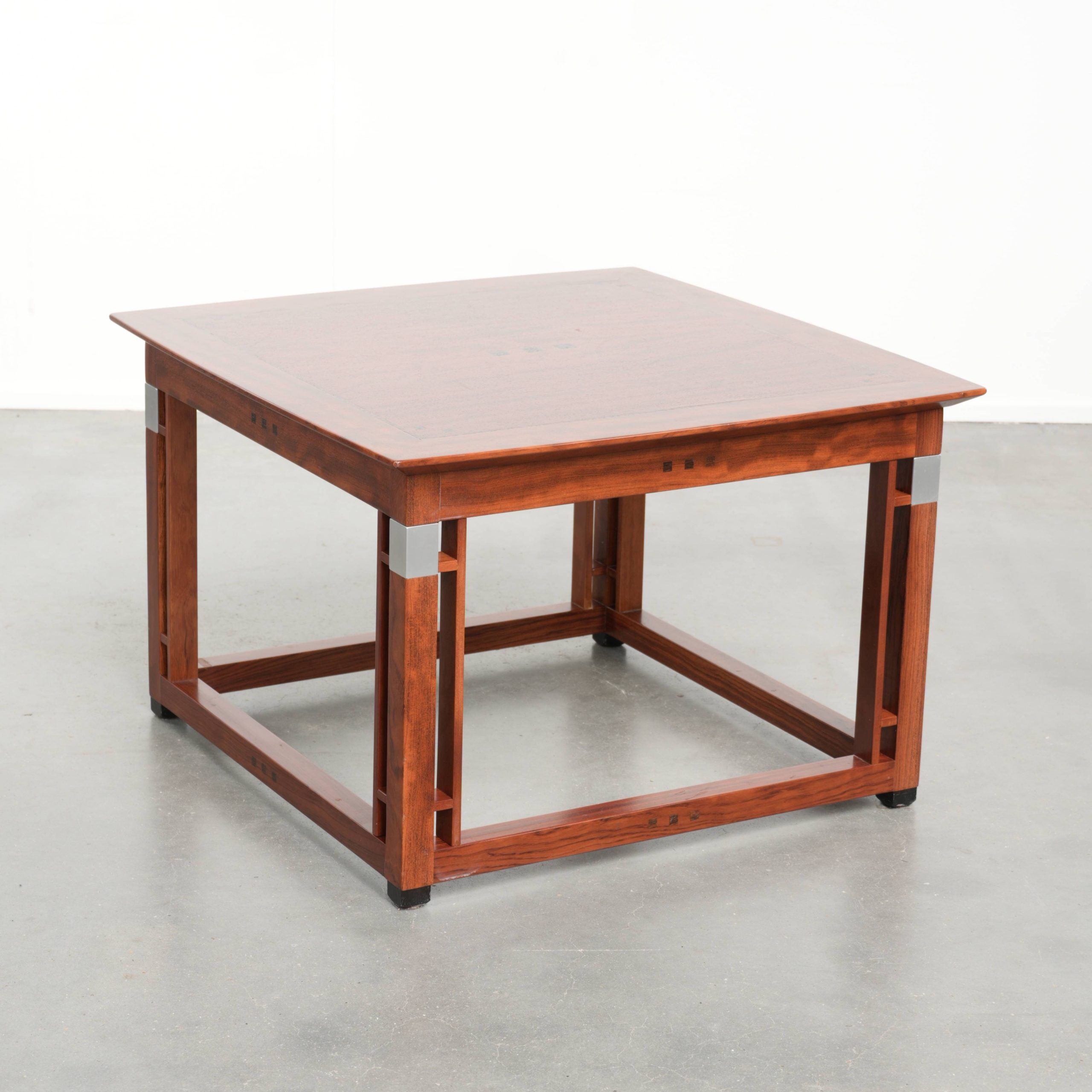 Table d'appoint/café design Art Déco carrée