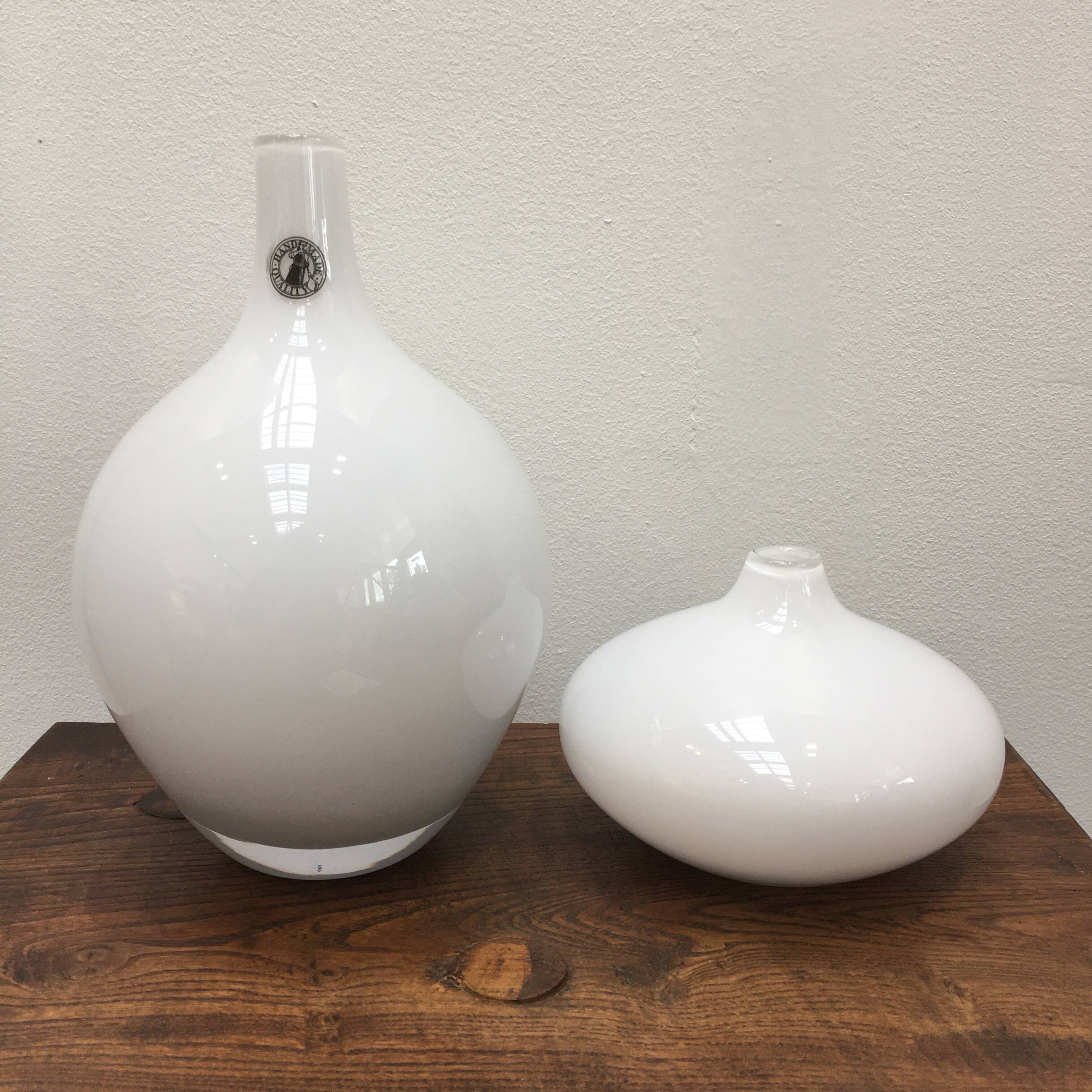 Duo of soliflore vases in white blown glass