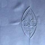Drap lin blanc ancien brodé à la main et monogramme TD 226 x 320