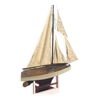 Old basin sailboat