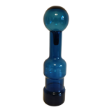 Bouteille en verre bleue