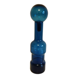 Bouteille en verre bleue
