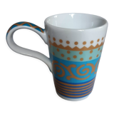 Cup a the porcelaine by patra
