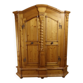 pine wardrobe