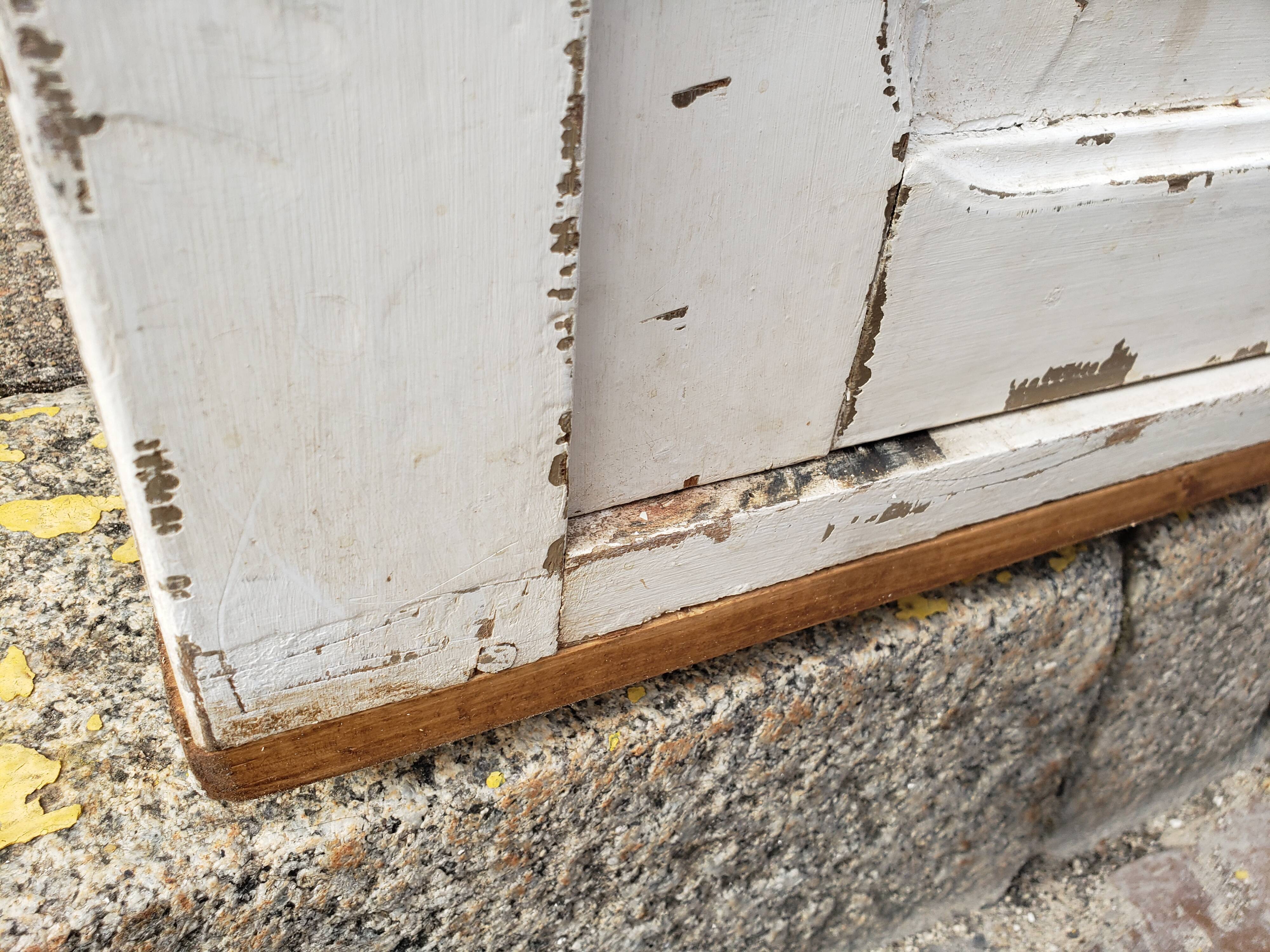 Parisian buffet off-white patina