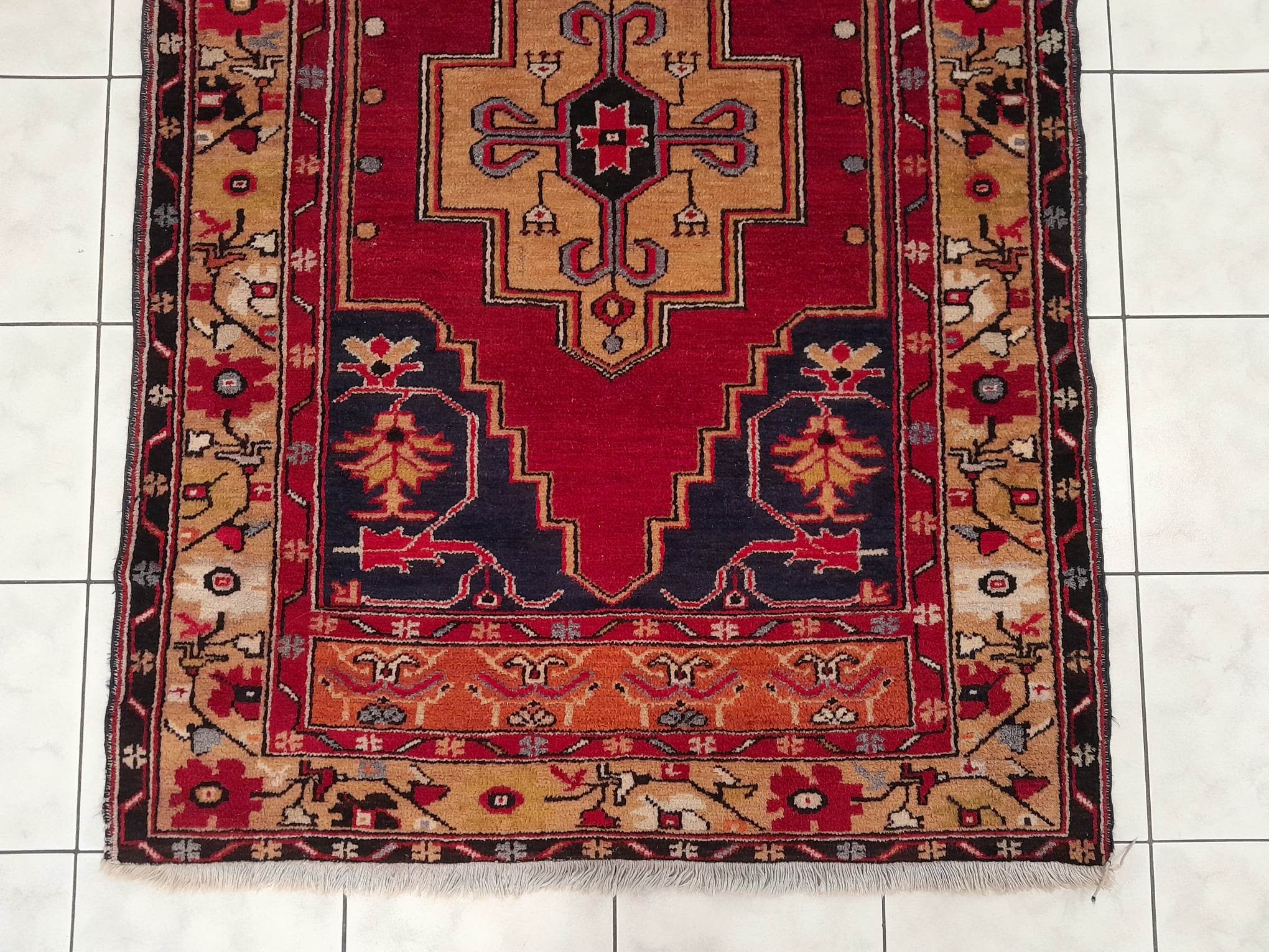 Anatolian Yahyahli rug 247x125cm