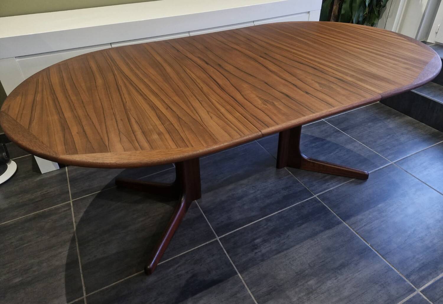 Extendable table Niels Otto Moller, 1960s