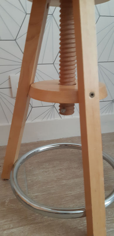 Vintage screw stool in solid beech.