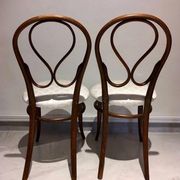 Paire de chaises August Thonet en bois courbé par Thonet Bros