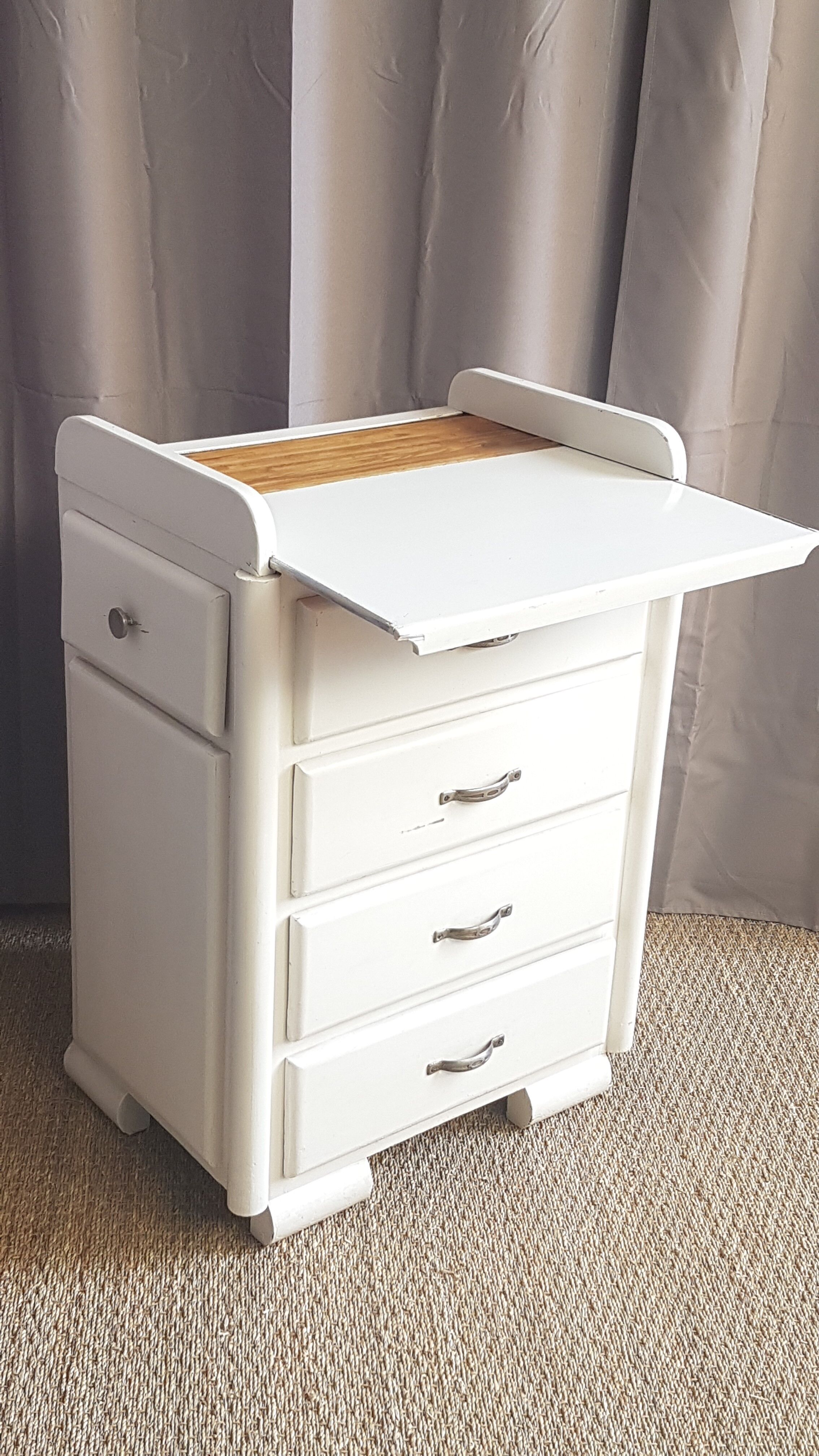 Vintage dresser