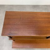 Asymmetrical stand shelf 50s