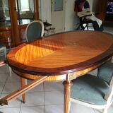 Oval table, varnish Louis XV style