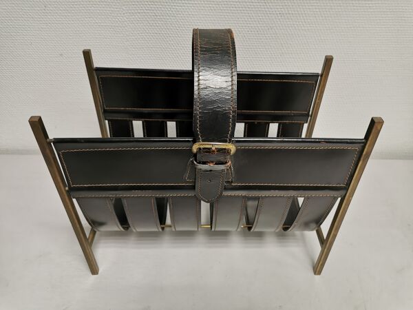 Porte revue vintage en cuir années 50