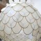 Suspension fleur vintage en nacre