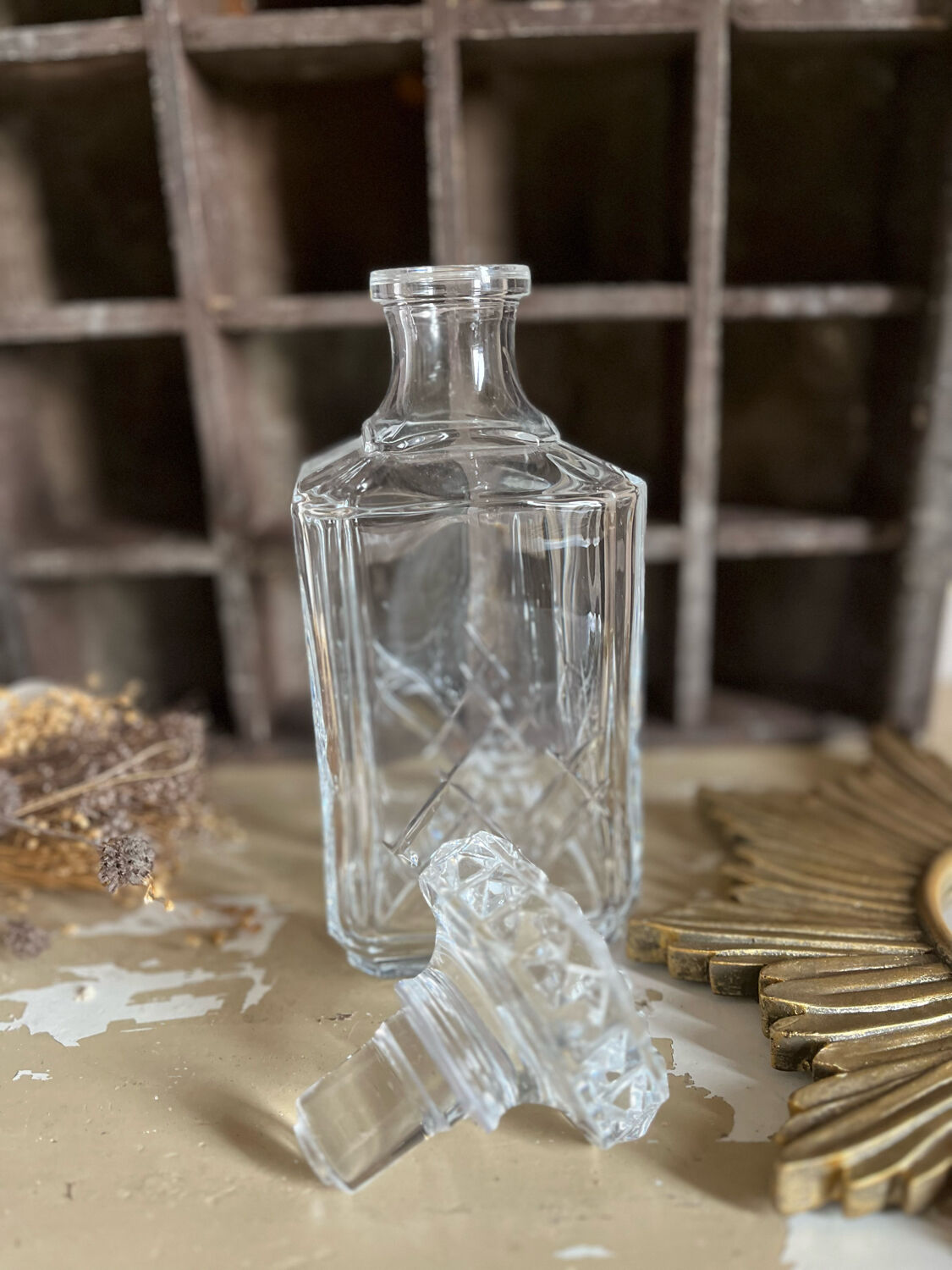 Crystal whisky decanter